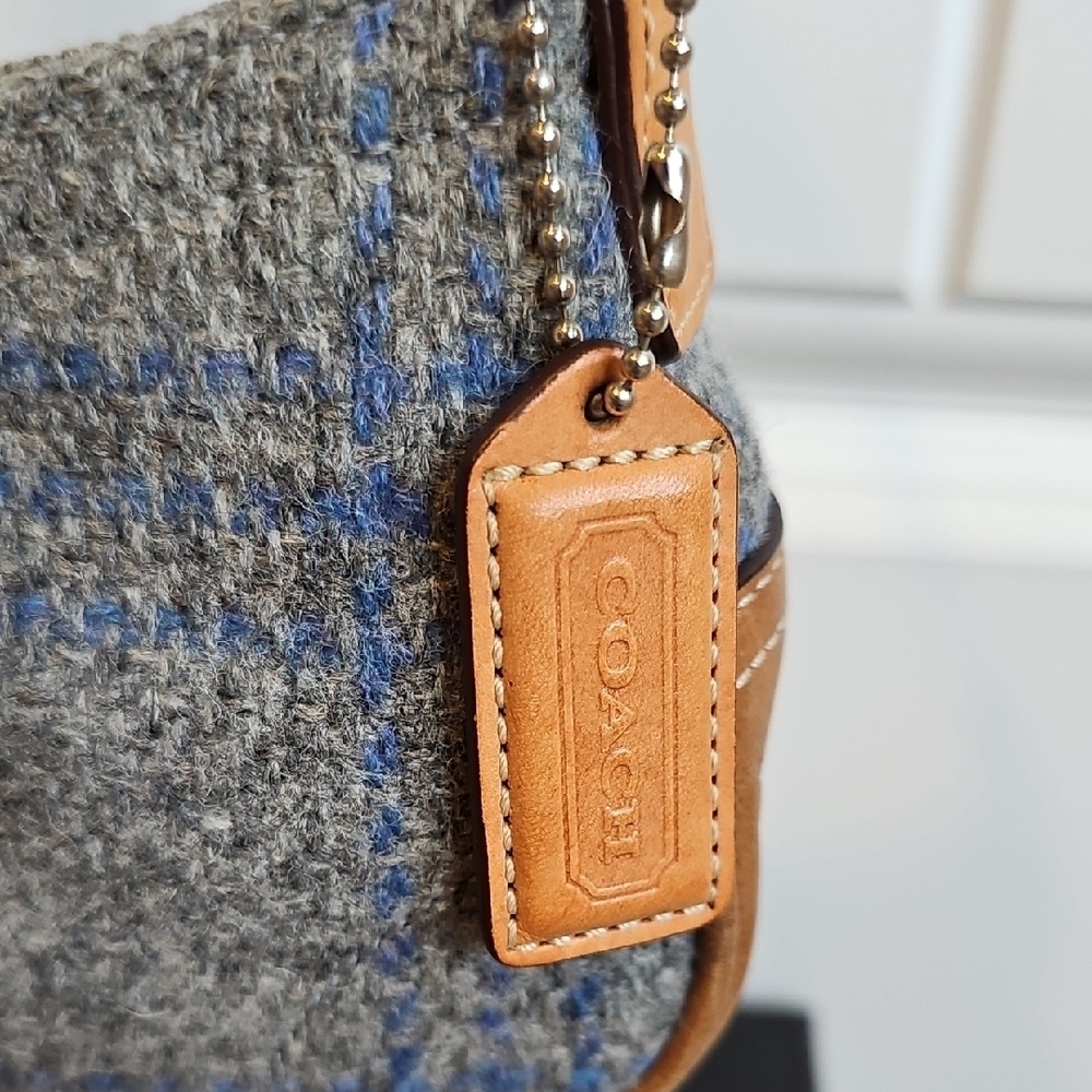 Rare Vintage 2003 Coach Soho Tweed Flap Baguette – Style #7565 – Blue/Grey - Picture 5 of 14